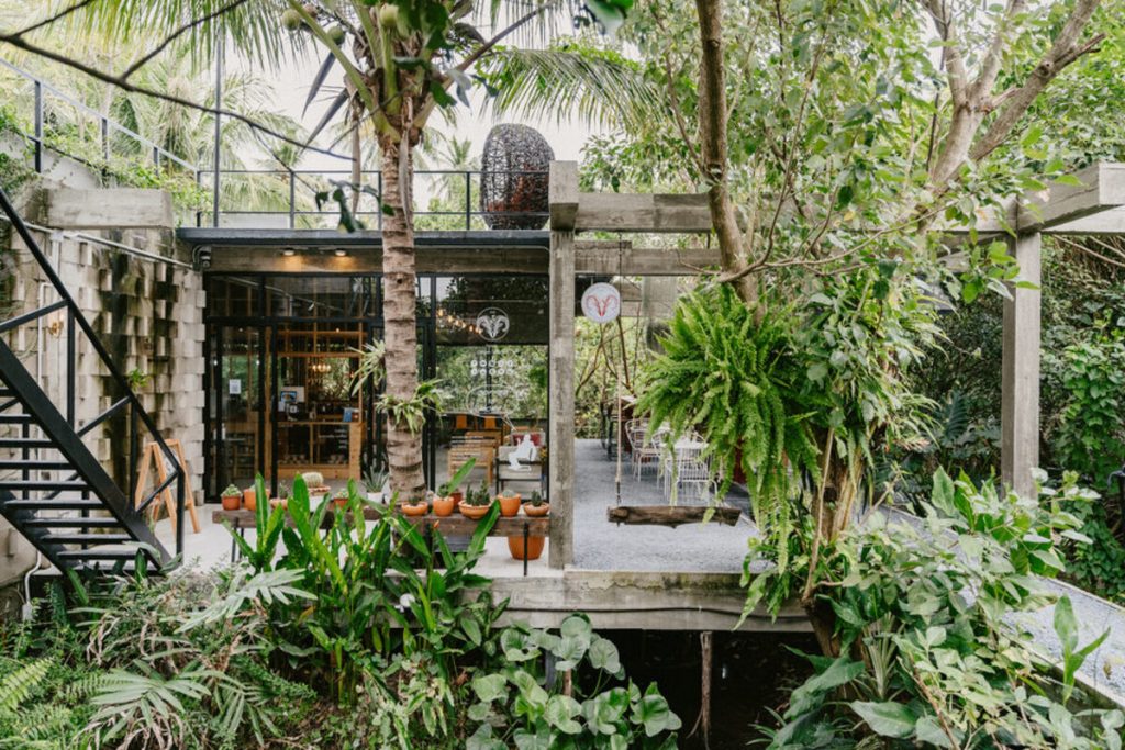 คาเฟ่ในสวน