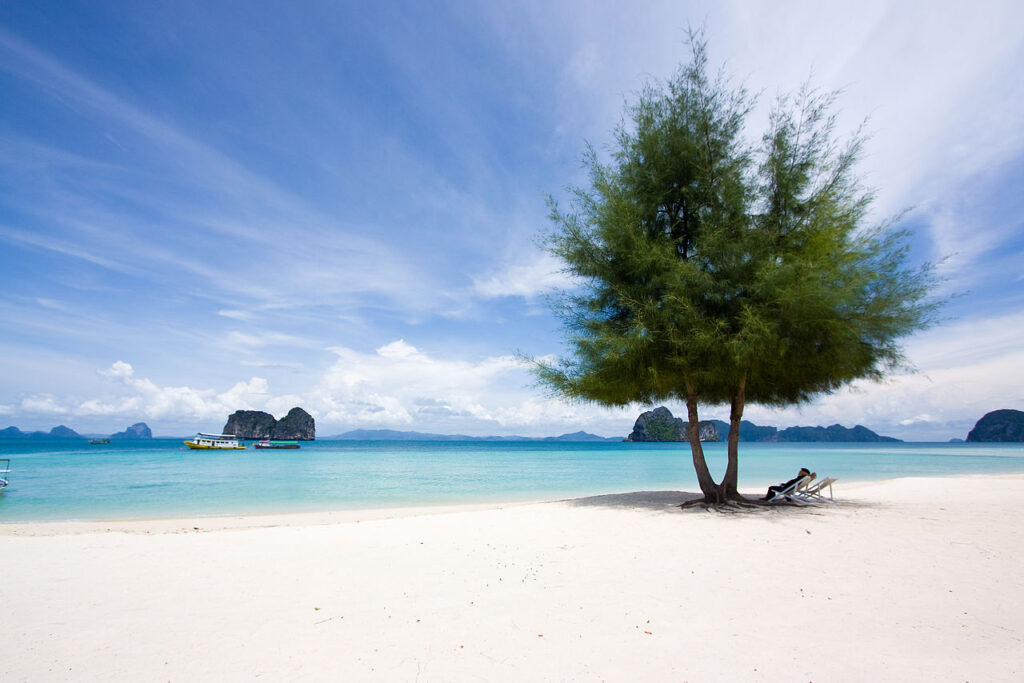 อุทยานแห่งชาติหาดเจ้าไหม สถานที่ เที่ยวตรัง เปิดใหม่