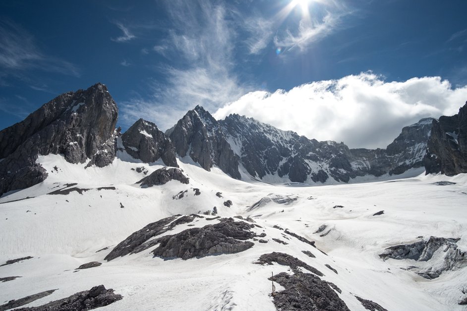 ภูเขามังกรหยกเมืองลี่เจียง 