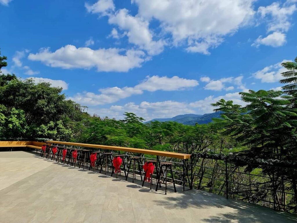 คาเฟ่เขาใหญ่  Please Don't Tell Khaoyai