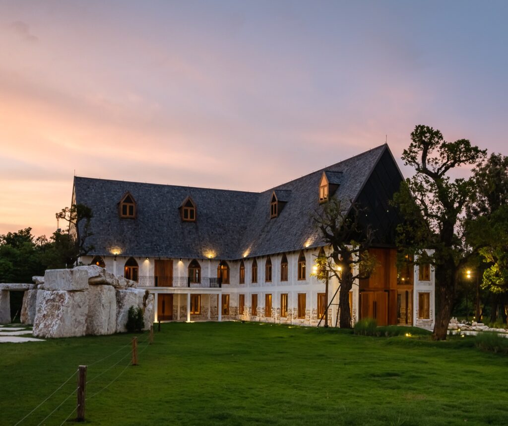 Within Khaoyai คาเฟ่เขาใหญ่ 
