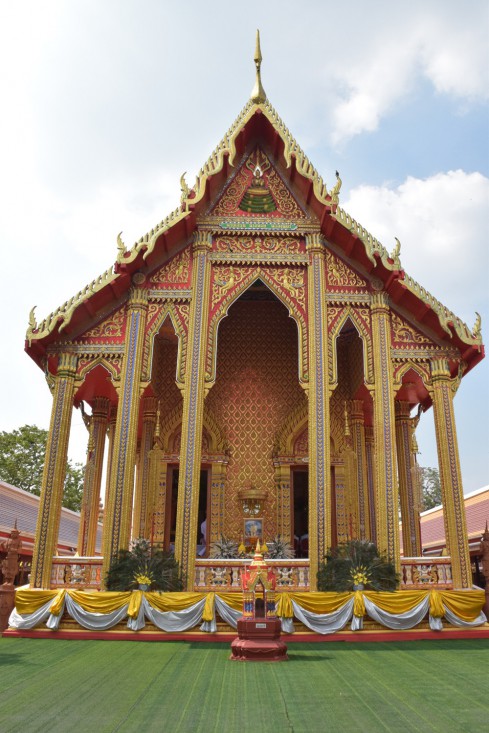 วัดดังอัมพวา วัดประดู่  